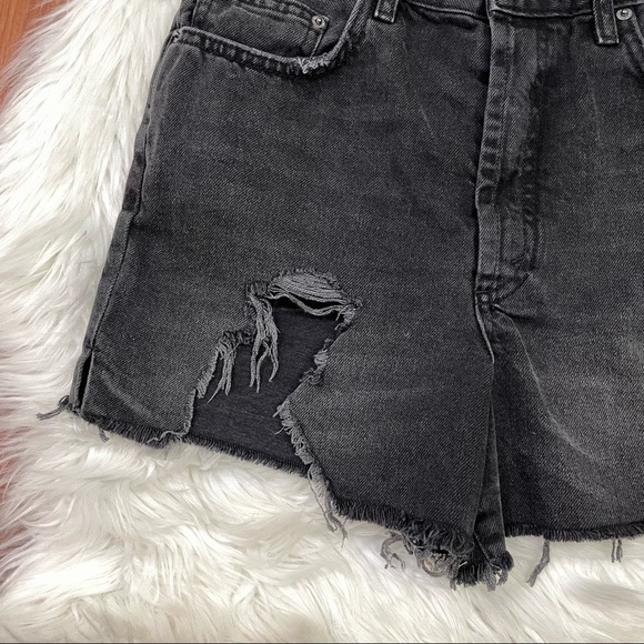 NWT BDG Surf Shorts High Rise Distressed Black Denim Jean Shorts Size 27 - Picture 3 of 6